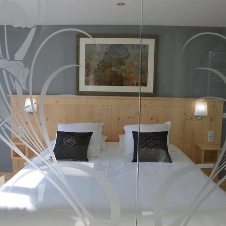 Bed and Breakfast Le Coeur 1210 Granier Exteriér fotografie